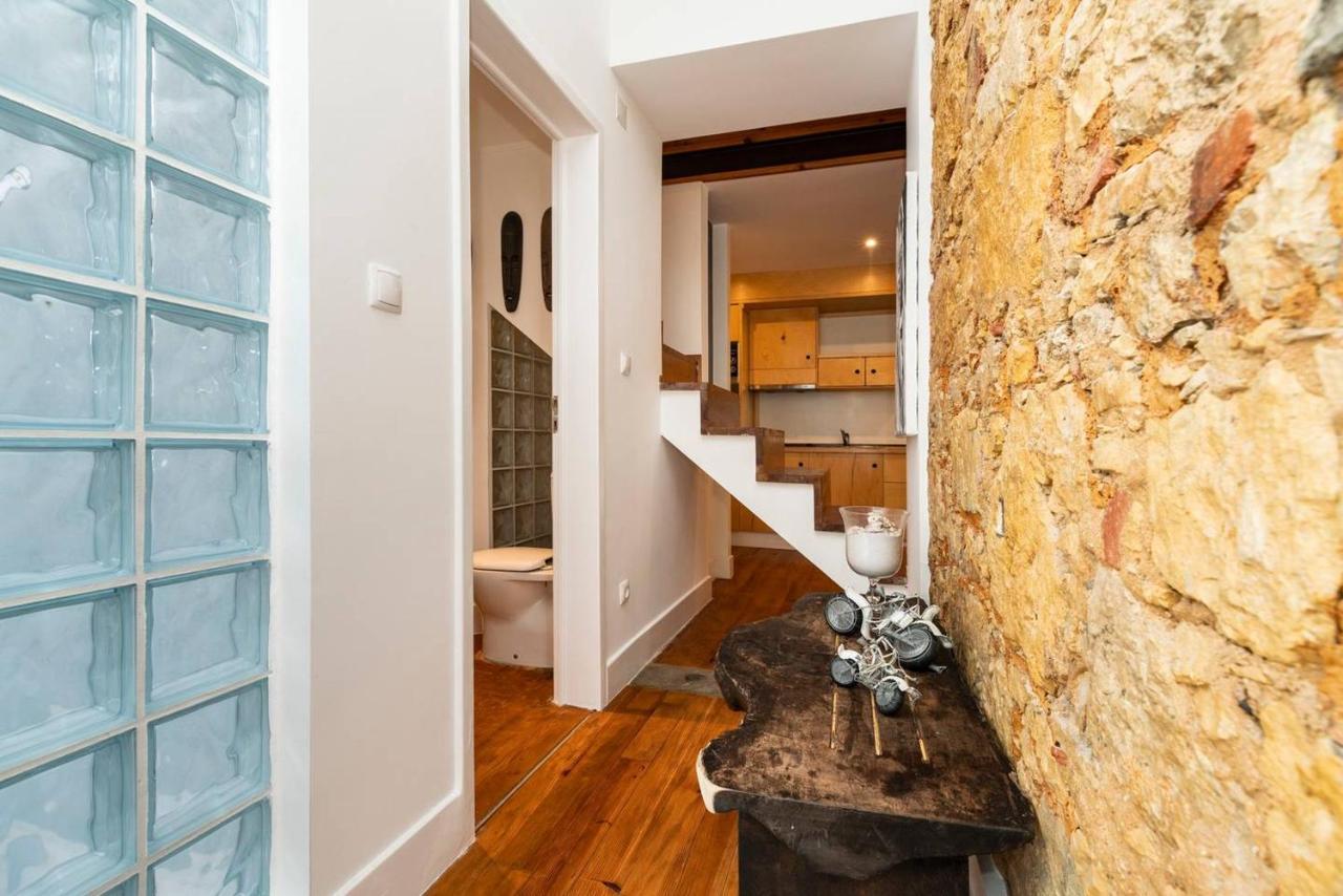 Renovated In Appartement *